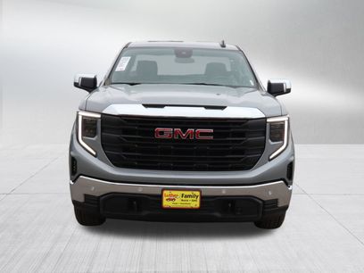 New 2025 GMC Sierra 1500 Pro w/ Pro Value Package