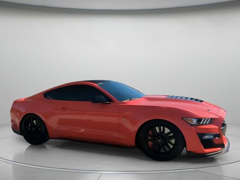 Certified 2022 Ford Mustang Shelby GT500 w/ Technology Package image 33