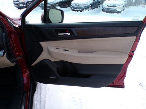 Used 2015 Subaru Outback 2.5i Limited image 22