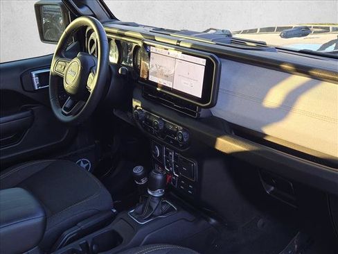 Used 2024 Jeep Gladiator Sport AWD/4WD image 20