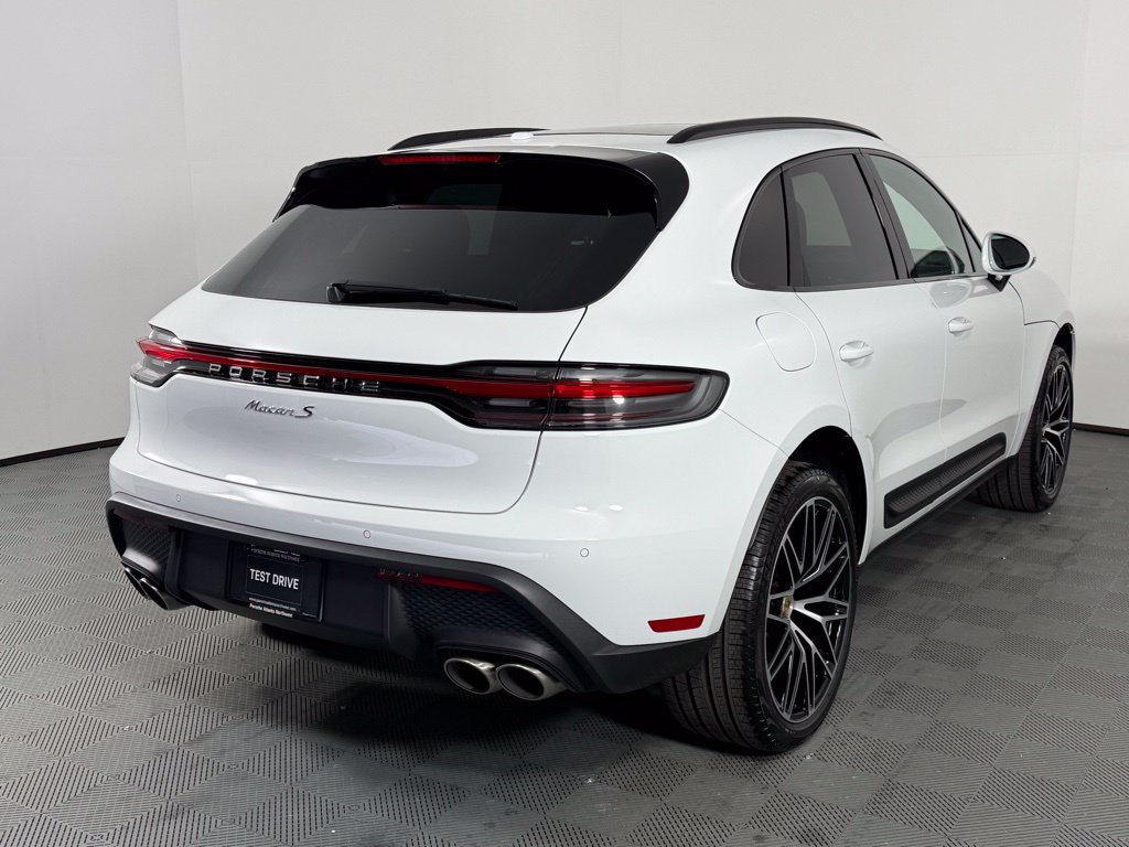 New 2026 Porsche Macan S AWD/4WD image 7