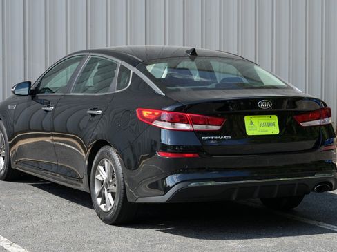 Used 2020 Kia Optima LX FWD image 40