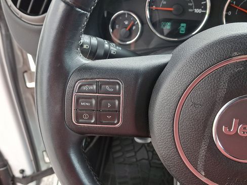 Used 2015 Jeep Wrangler Sport AWD/4WD image 21