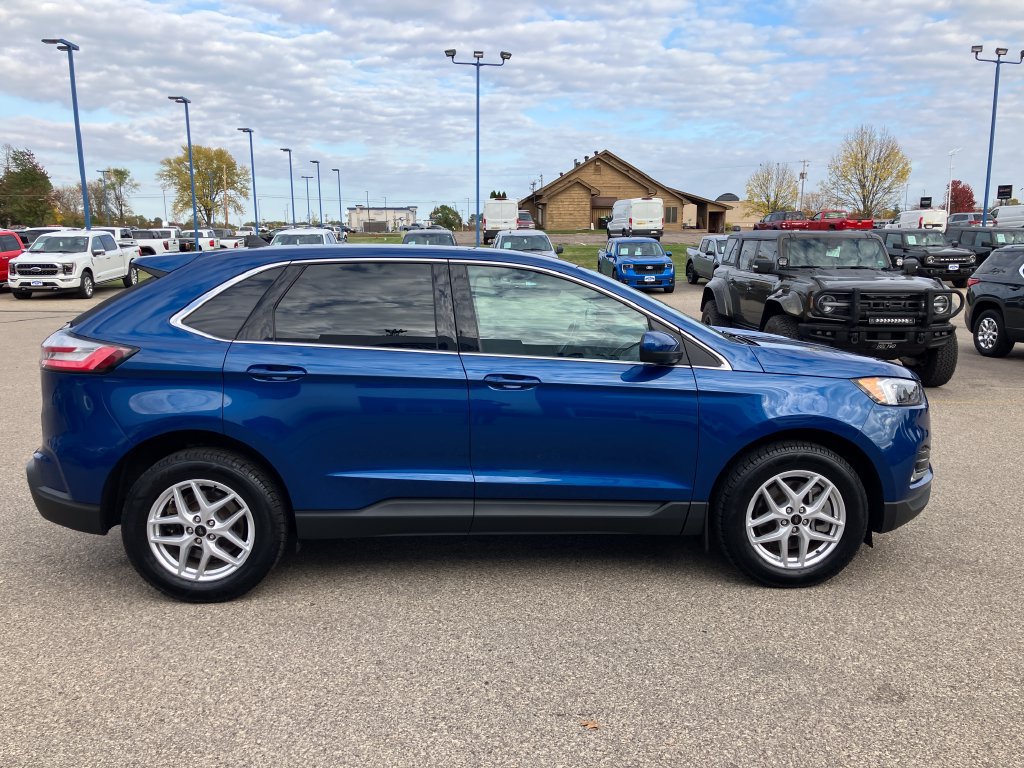 Used 2024 Ford Edge SEL w/ Convenience Package AWD/4WD image 7