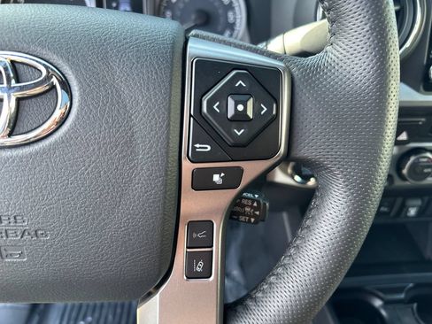 Used 2023 Toyota Tacoma Limited AWD/4WD image 20