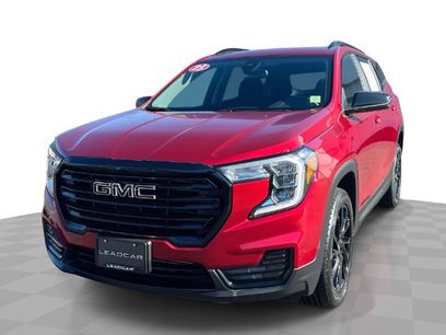 Used 2023 GMC Terrain SLE w/ Driver Convenience Package
