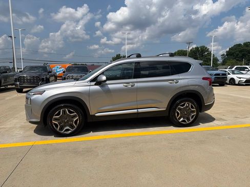 Used 2022 Hyundai Santa Fe Limited AWD/4WD image 6