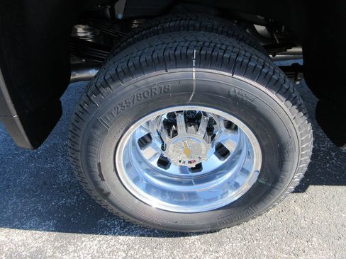 New 2026 Chevrolet Silverado 3500 High Country w/ High Country Premium Package image 12