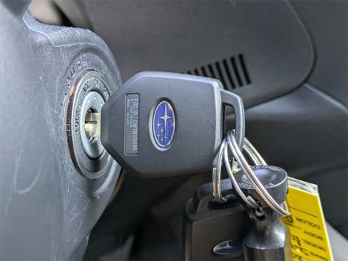 Certified 2025 Subaru Forester image 32