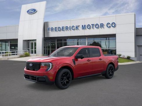 New 2026 Ford Maverick Lariat w/ Black Appearance Package image 1