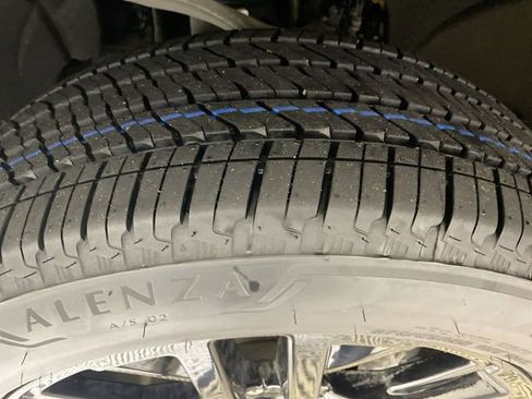 Used 2024 Chevrolet Silverado 1500 RST w/ Convenience Package II image 23