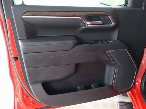 Used 2022 GMC Sierra 1500 Elevation image 16