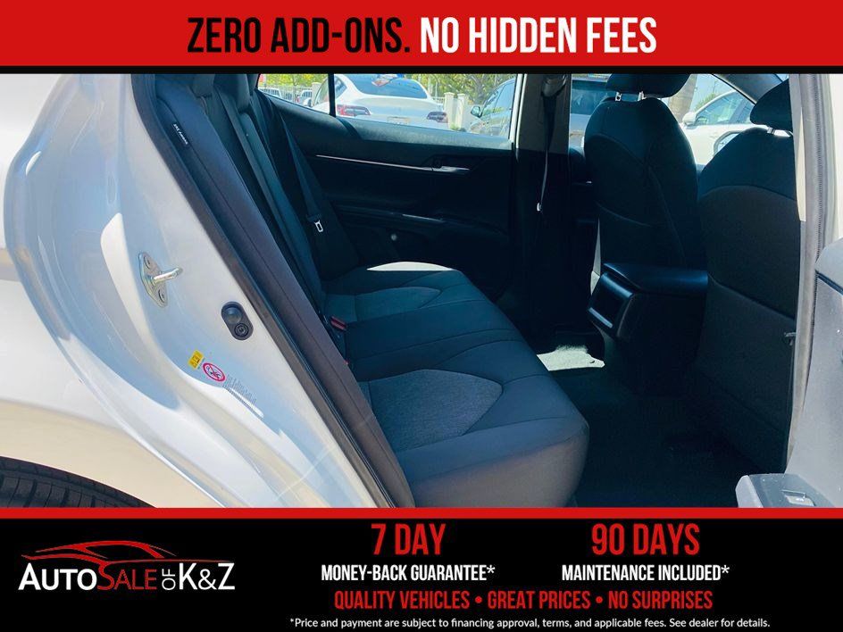 Used 2019 Toyota Camry LE FWD image 22