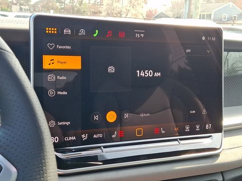 New 2026 Volkswagen Tiguan SE R-Line AWD/4WD image 11