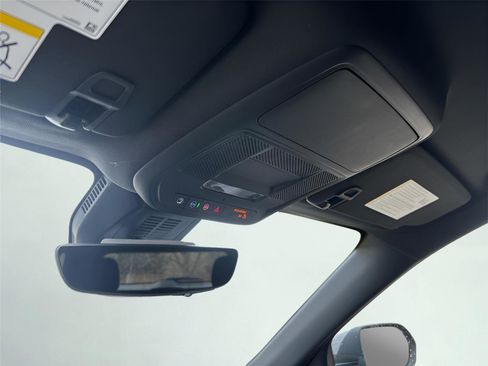 New 2026 Chevrolet Equinox LT w/ Safety and Technology Package image 33