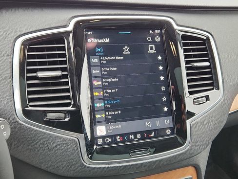 Certified 2023 Volvo XC90 B6 Plus w/ Protection Package Premier image 16