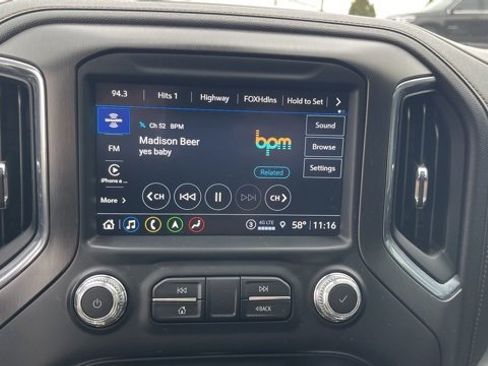 Used 2022 GMC Sierra 2500 AT4 image 16