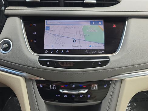 Used 2022 Cadillac XT5 Premium Luxury w/ Technology Package FWD image 22