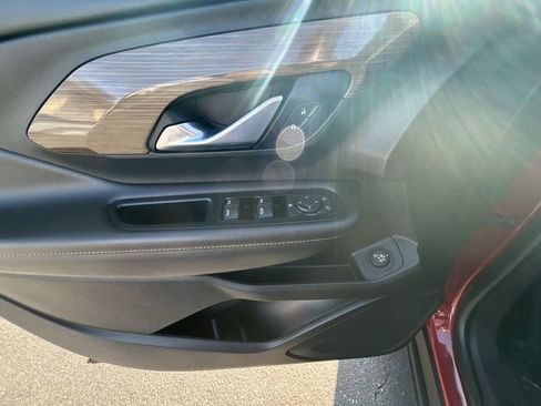 Used 2020 GMC Terrain SLE w/ Driver Convenience Package image 13