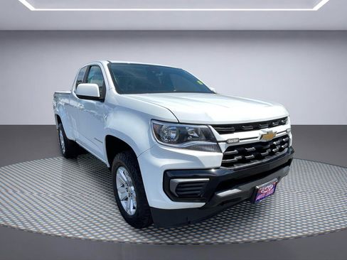 Used 2022 Chevrolet Colorado LT w/ Fleet Safety Package AWD/4WD image 16