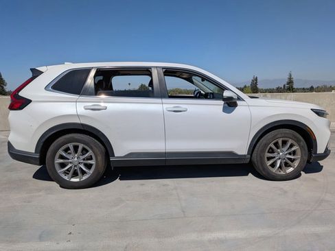 Used 2024 Honda CR-V EX-L image 4
