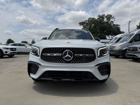 Certified 2022 Mercedes-Benz GLB 250 image 2