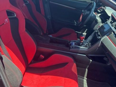 Used 2018 Honda Civic Type R image 16