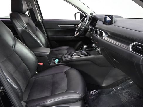 Used 2017 MAZDA CX-5 Touring w/ Preferred Equipment Package AWD/4WD image 16