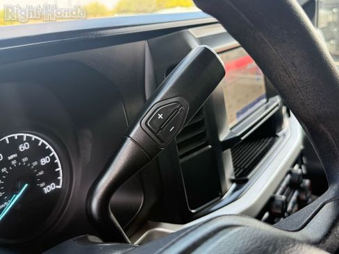 Used 2025 Ford F250 XLT image 25