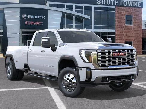 New 2026 GMC Sierra 3500 Denali w/ Technology Package AWD/4WD image 7