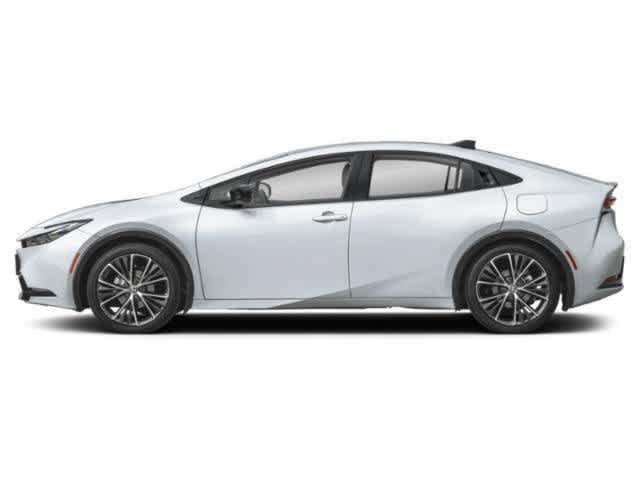 Used 2024 Toyota Prius XLE FWD image 3