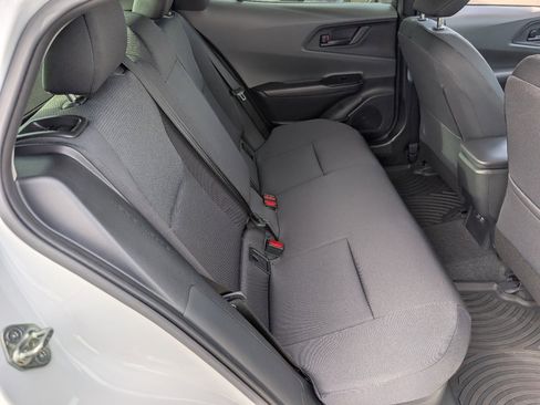 Used 2023 Toyota Prius LE image 5