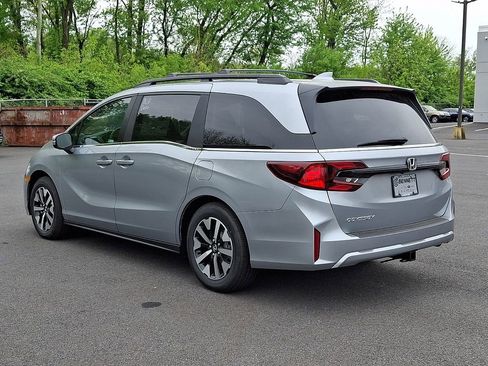 New 2026 Honda Odyssey EX-L image 4