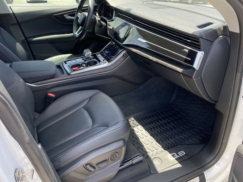 Used 2023 Audi Q8 Prestige w/ Prestige Package AWD/4WD image 34