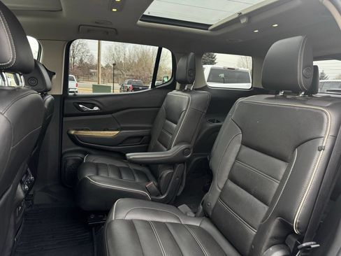 Used 2018 GMC Acadia Denali image 30