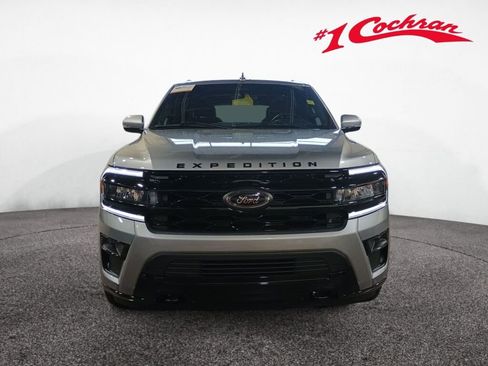 Used 2024 Ford Expedition Limited image 28