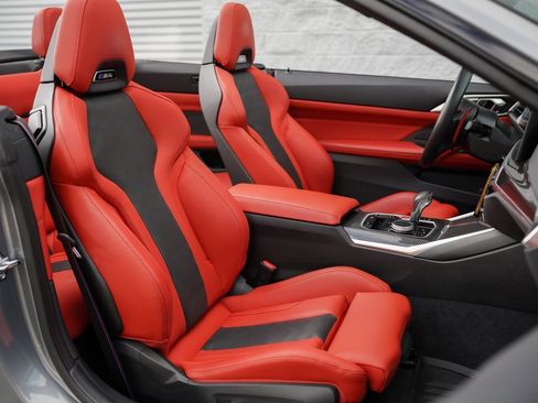 Used 2024 BMW M4 xDrive Competition w/ Executive Package image 25