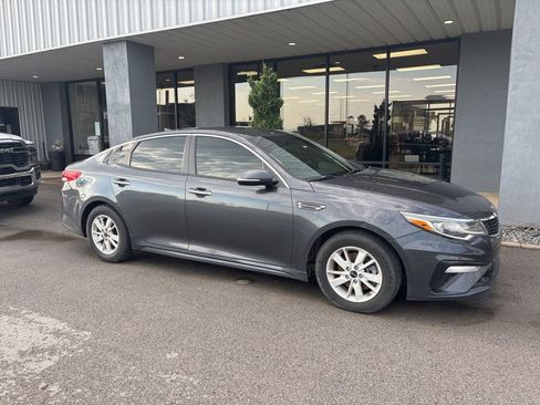 Used 2019 Kia Optima LX FWD image 1