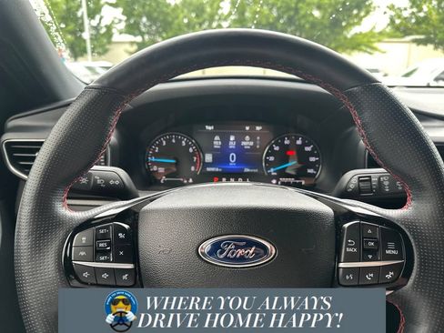 Used 2022 Ford Explorer ST-Line RWD image 7