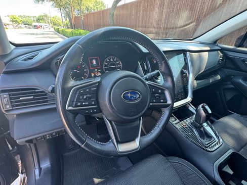 Used 2023 Subaru Outback Premium AWD/4WD image 22
