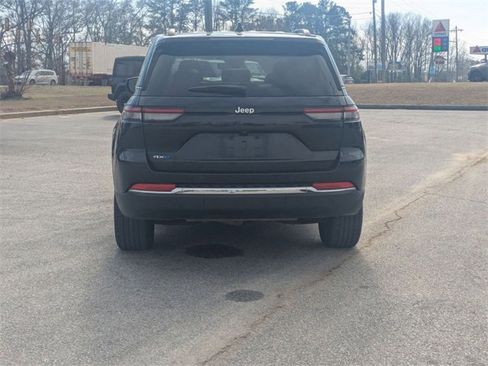 Used 2024 Jeep Grand Cherokee Limited 4xe image 7