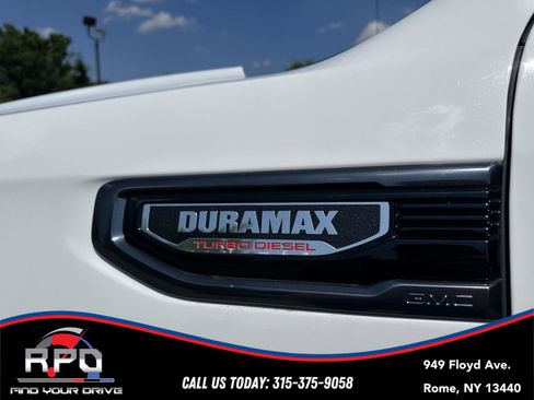 Used 2024 GMC Sierra 1500 AT4 w/ AT4 Preferred Package AWD/4WD image 11