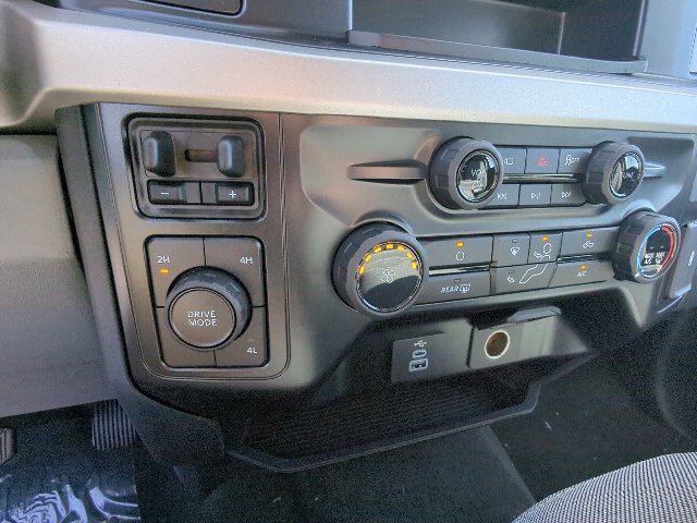New 2027 Ford F350 XL w/ STX Appearance Package AWD/4WD image 17