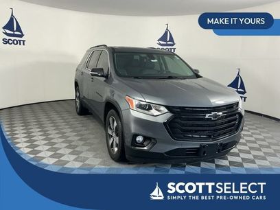 Used 2020 Chevrolet Traverse LT w/ LT Premium Package