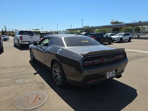 Used 2022 Dodge Challenger GT RWD image 4