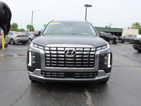 Used 2024 Hyundai Palisade Calligraphy AWD/4WD image 2