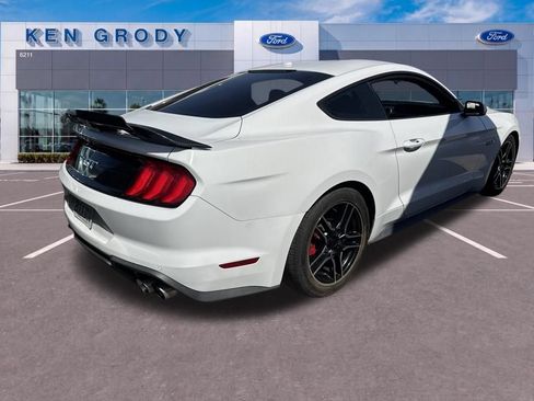Used 2019 Ford Mustang GT RWD image 4