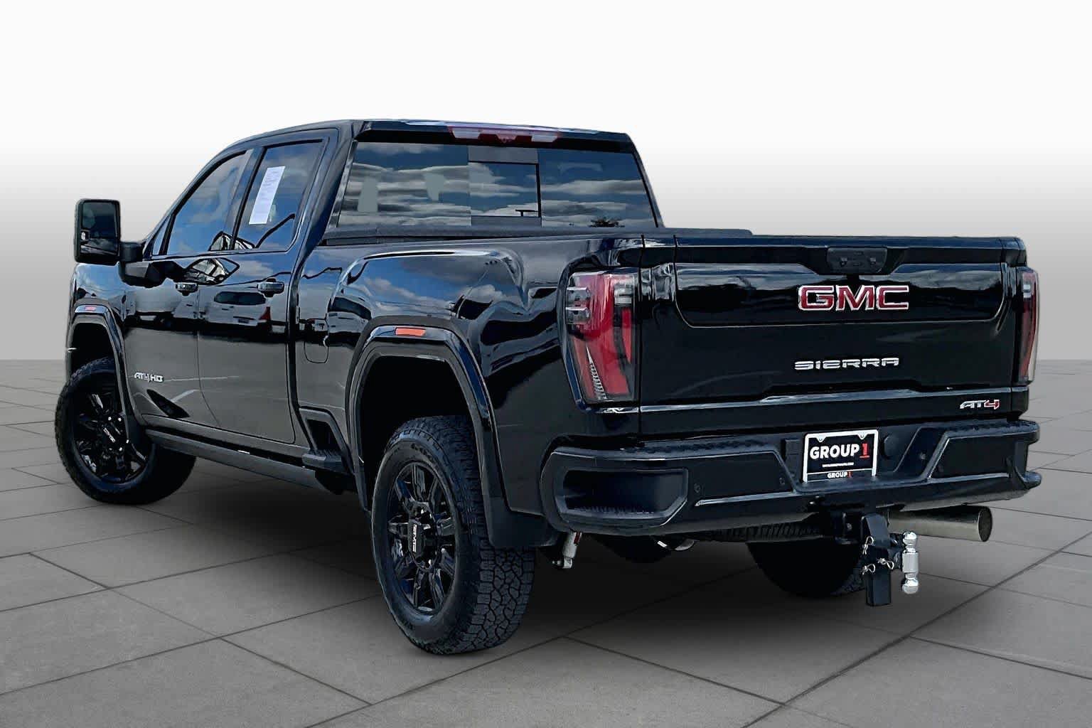 Used 2026 GMC Sierra 2500 AT4 w/ AT4 Premium Plus Package AWD/4WD image 12