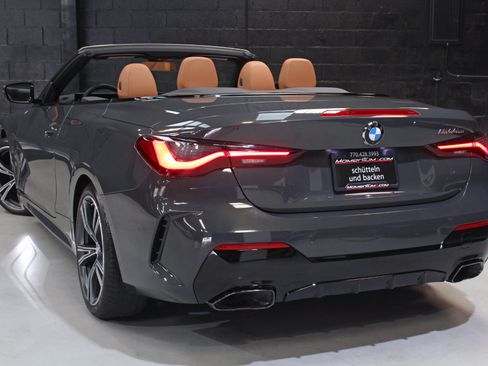 Used 2024 BMW M440i Convertible w/ Premium Package RWD image 20