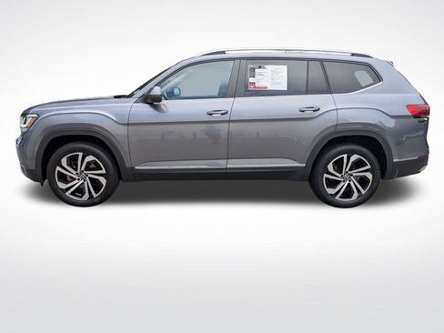 Used 2022 Volkswagen Atlas SEL AWD/4WD image 6